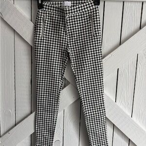 NWT Children’s Place Girl’s Size 10 Black and White Houndstooth Pants